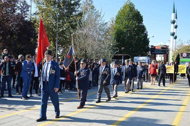 Bafra’da Cumhuriyet Bayramı duygulu ve coşkulu kutlandı 58