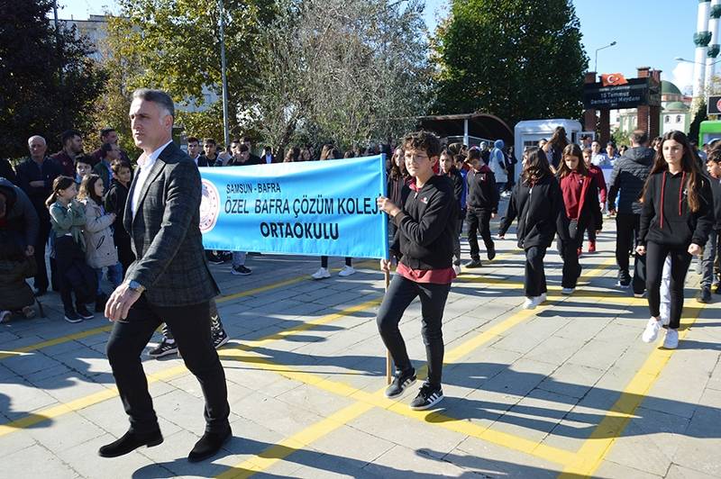 Bafra’da Cumhuriyet Bayramı duygulu ve coşkulu kutlandı 77