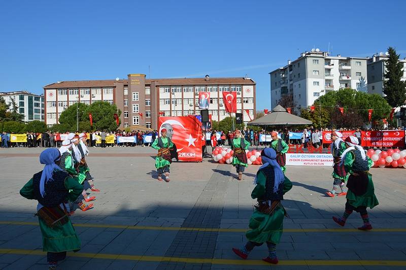 Bafra’da Cumhuriyet Bayramı duygulu ve coşkulu kutlandı 88