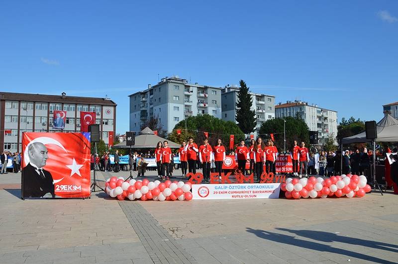 Bafra’da Cumhuriyet Bayramı duygulu ve coşkulu kutlandı 91