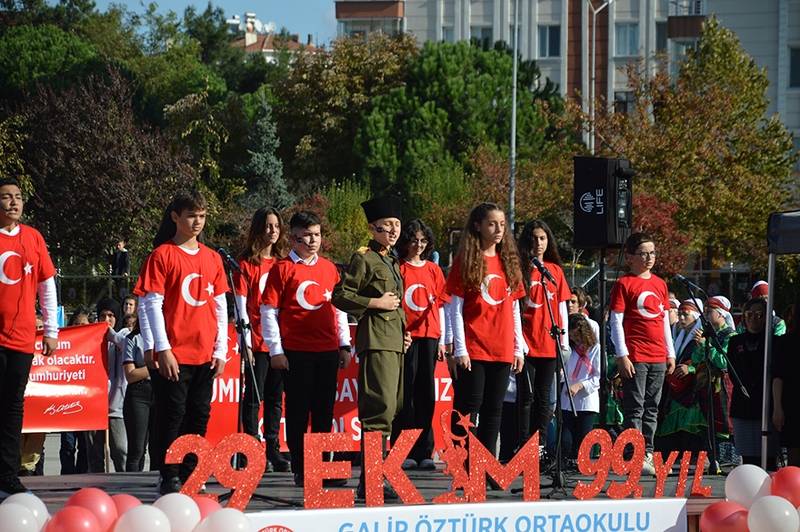 Bafra’da Cumhuriyet Bayramı duygulu ve coşkulu kutlandı 95