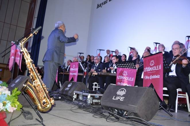Özel Bafra Çözüm Koleji Öğretmenler Gününü Konserle Taçlandırdı 39
