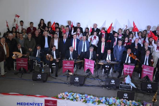 Özel Bafra Çözüm Koleji Öğretmenler Gününü Konserle Taçlandırdı 54