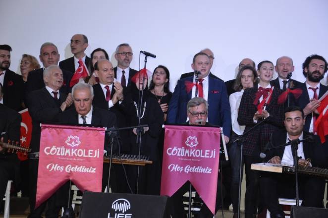 Özel Bafra Çözüm Koleji Öğretmenler Gününü Konserle Taçlandırdı 57