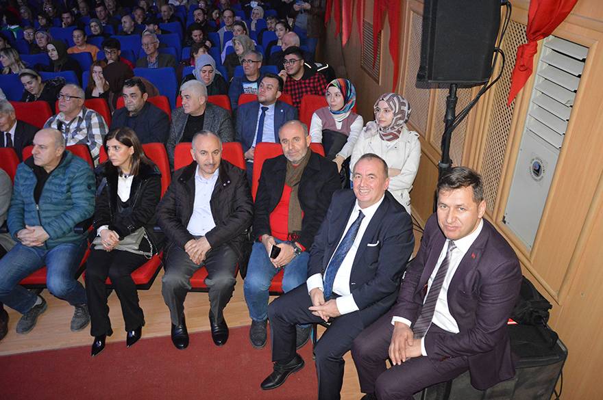 Bafra HEM Türk Müziği Korosundan Muhteşem Konser Foto Galeri 109