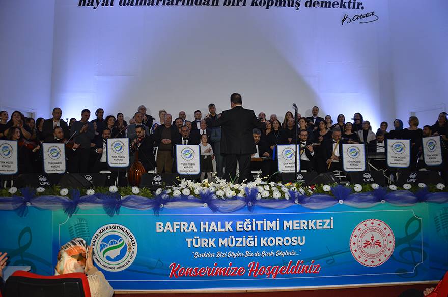Bafra HEM Türk Müziği Korosundan Muhteşem Konser Foto Galeri 14
