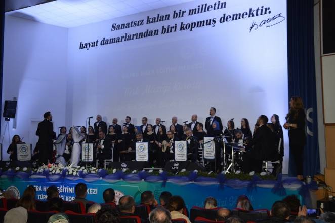 Bafra HEM Türk Müziği Korosundan Muhteşem Konser Foto Galeri 29