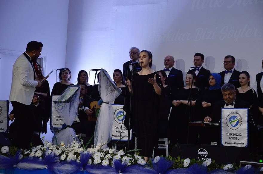 Bafra HEM Türk Müziği Korosundan Muhteşem Konser Foto Galeri 4