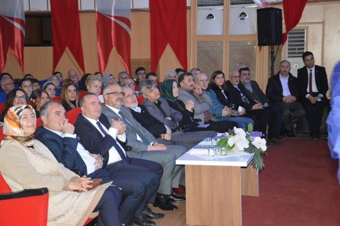 Bafra HEM Türk Müziği Korosundan Muhteşem Konser Foto Galeri 44