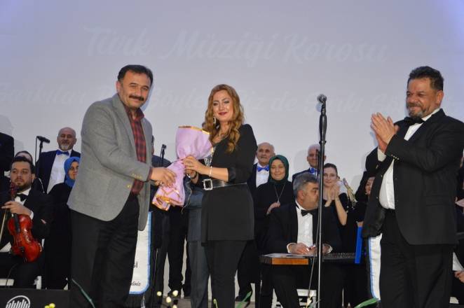 Bafra HEM Türk Müziği Korosundan Muhteşem Konser Foto Galeri 54