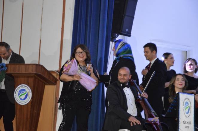 Bafra HEM Türk Müziği Korosundan Muhteşem Konser Foto Galeri 56