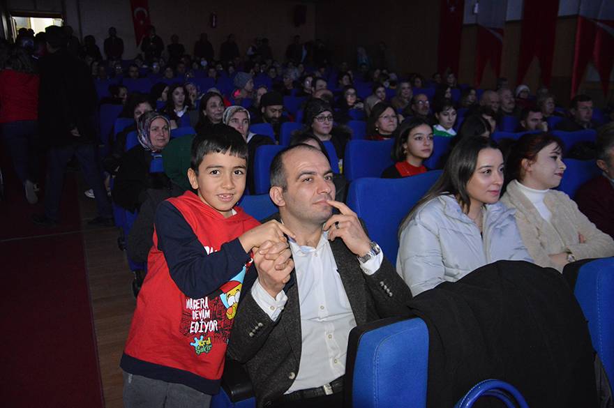 Bafra HEM Türk Müziği Korosundan Muhteşem Konser Foto Galeri 78
