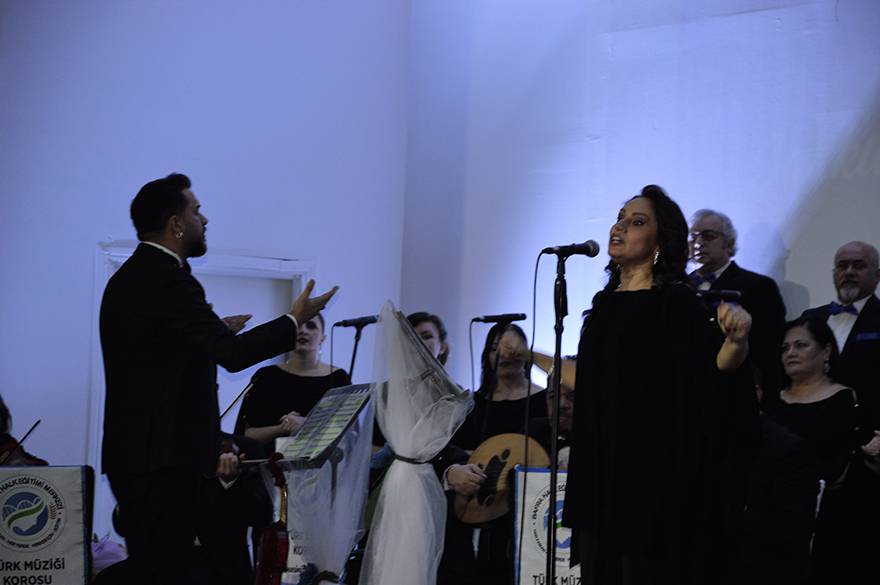 Bafra HEM Türk Müziği Korosundan Muhteşem Konser Foto Galeri 84