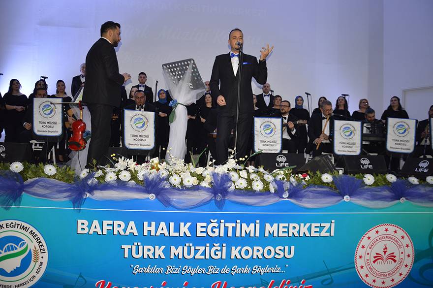 Bafra HEM Türk Müziği Korosundan Muhteşem Konser Foto Galeri 88