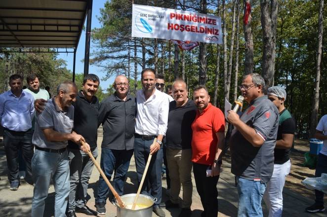 İstanbul Genç Bafralılar Derneği tarafından piknik düzenlendi 45