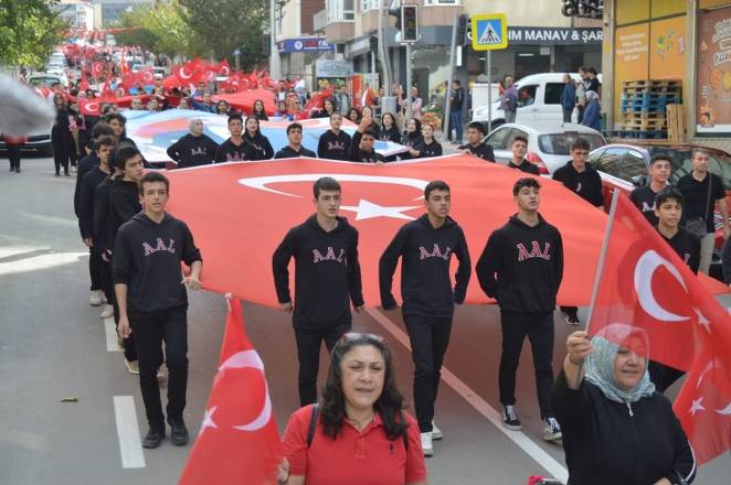 Bafra caddelerinde Cumhuriyet Çoşkusu 37