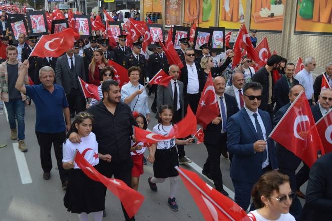 Bafra caddelerinde Cumhuriyet Çoşkusu 45
