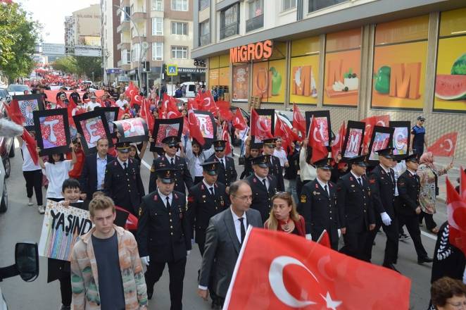 Bafra caddelerinde Cumhuriyet Çoşkusu 46