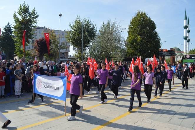 Bir başkadır Bafra'da Cumhuriyet 103