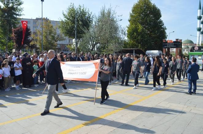 Bir başkadır Bafra'da Cumhuriyet 121