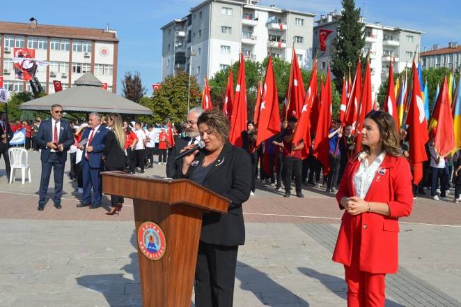 Bir başkadır Bafra'da Cumhuriyet 128