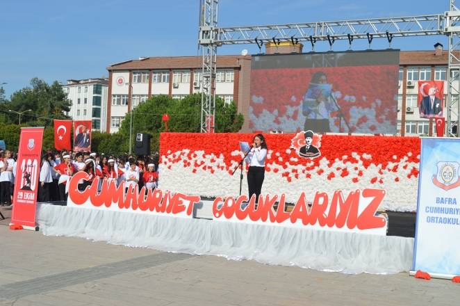 Bir başkadır Bafra'da Cumhuriyet 130