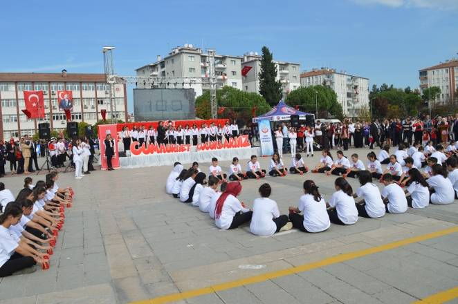 Bir başkadır Bafra'da Cumhuriyet 156