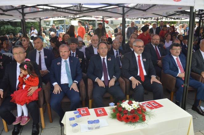 Bir başkadır Bafra'da Cumhuriyet 166