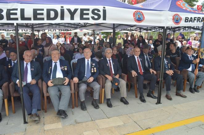 Bir başkadır Bafra'da Cumhuriyet 169