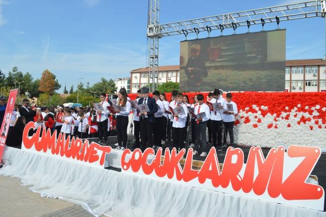 Bir başkadır Bafra'da Cumhuriyet 181