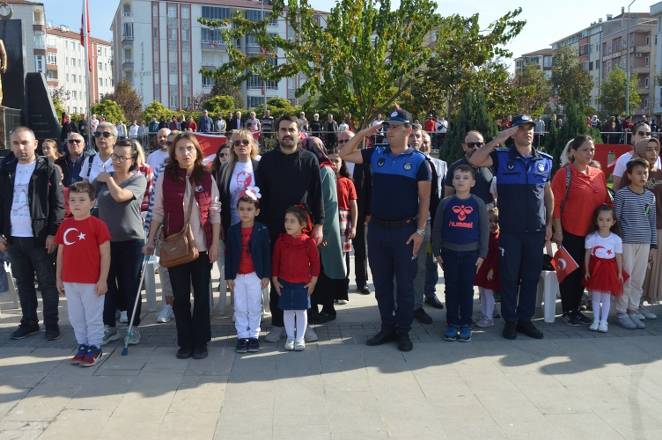 Bir başkadır Bafra'da Cumhuriyet 48