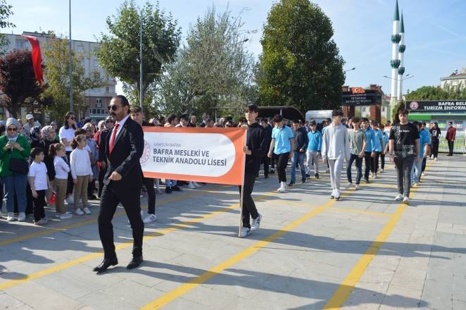 Bir başkadır Bafra'da Cumhuriyet 92