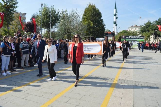 Bir başkadır Bafra'da Cumhuriyet 93