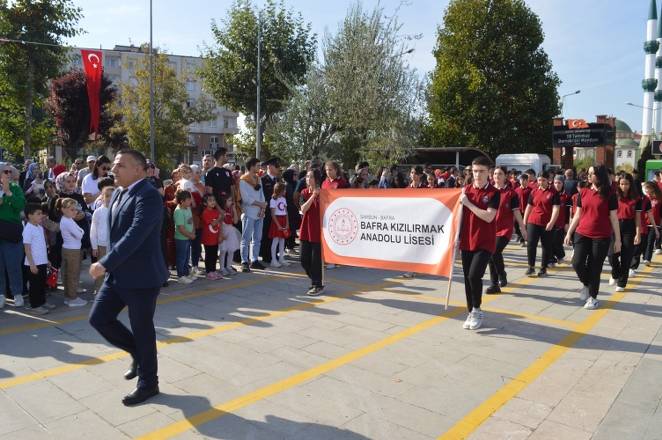 Bir başkadır Bafra'da Cumhuriyet 96