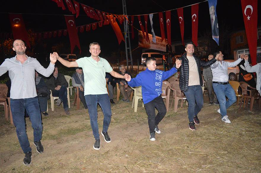 Selemelik köyü öyle bir cumhuriyet kutladı ki izlemeye doyamadık 13