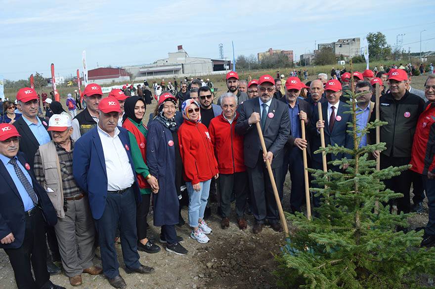 Bafra’da Geleceğe Nefes,1.111 Fidan Dikimi Gerçekleştirildi 28