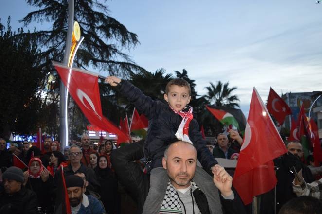 BAFRA FİLİSTİN İÇİN TEK YÜREK OL 68