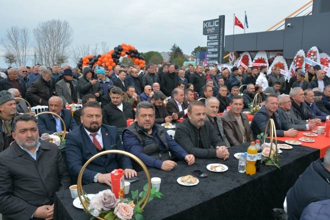 Kılıç Yapı'dan Alaçam'da görkemli açılış 25
