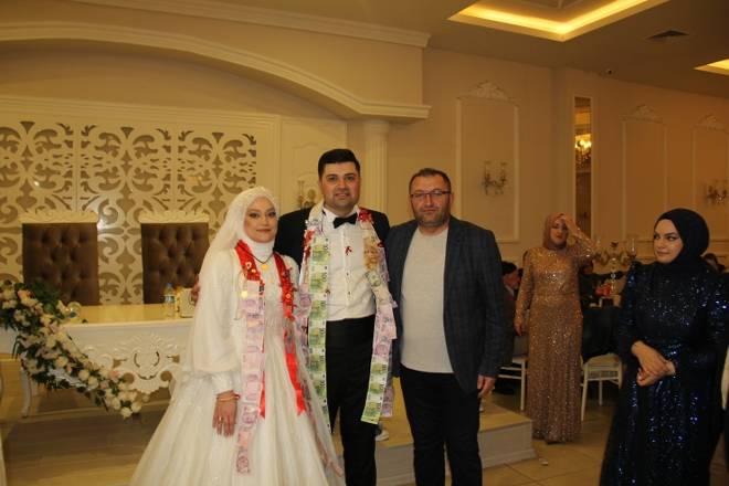 Merve&Rıfat Yıldız Mutluluk Dolu Yıllara Yelken Açtılar 28