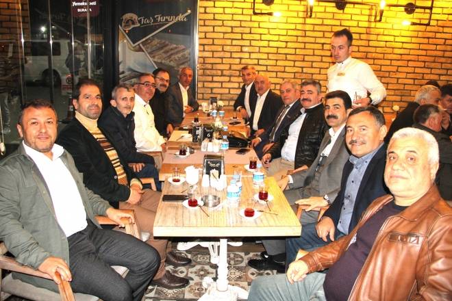 Merve&Rıfat Yıldız Mutluluk Dolu Yıllara Yelken Açtılar 40