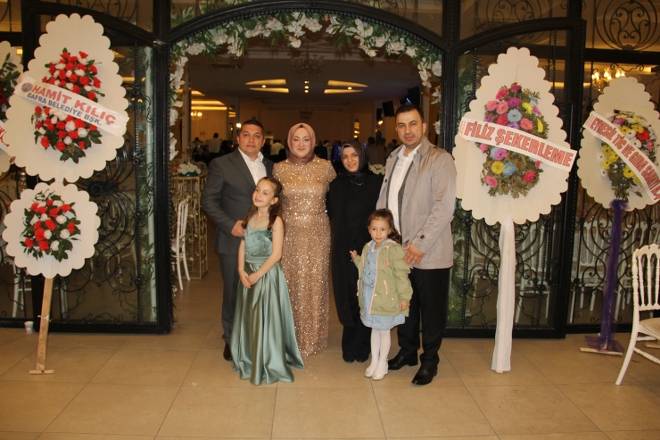 Merve&Rıfat Yıldız Mutluluk Dolu Yıllara Yelken Açtılar 50