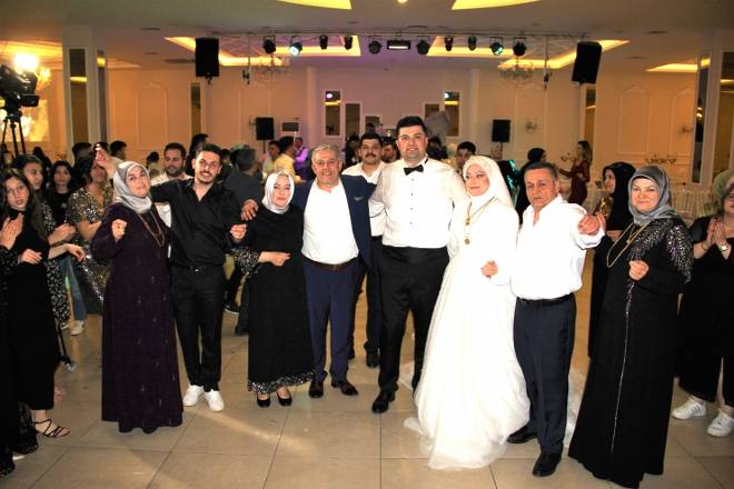 Merve&Rıfat Yıldız Mutluluk Dolu Yıllara Yelken Açtılar 51