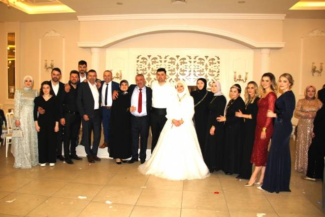 Merve&Rıfat Yıldız Mutluluk Dolu Yıllara Yelken Açtılar 65