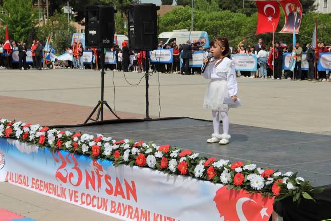 23 Nisan Coşkusu Bafra'da yaşandı 63