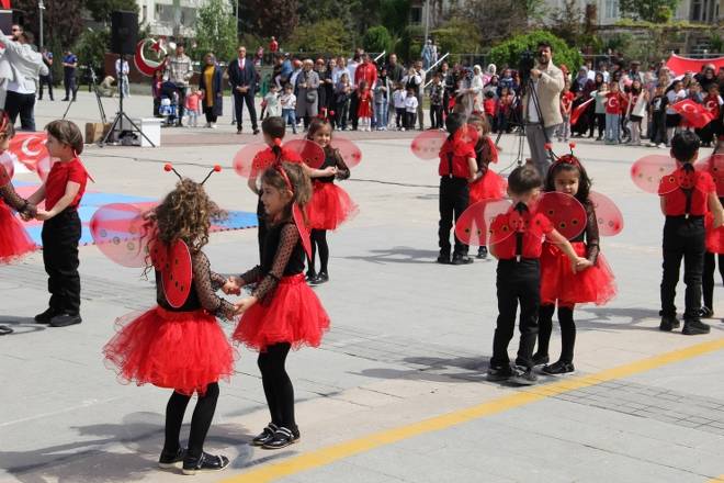 23 Nisan Coşkusu Bafra'da yaşandı 70