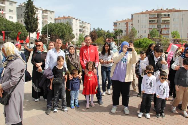 23 Nisan Coşkusu Bafra'da yaşandı 72