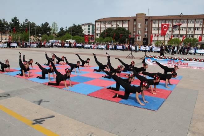 23 Nisan Coşkusu Bafra'da yaşandı 73