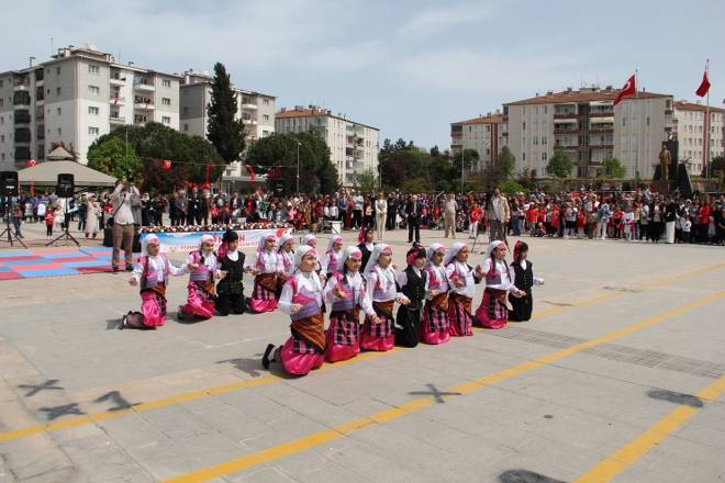 23 Nisan Coşkusu Bafra'da yaşandı 79