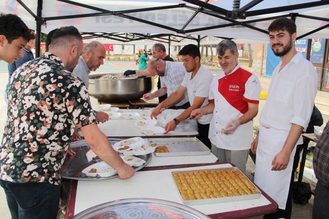 Bafra İmam Hatip Mezunları 21.Kez Bir Araya Geldi 48