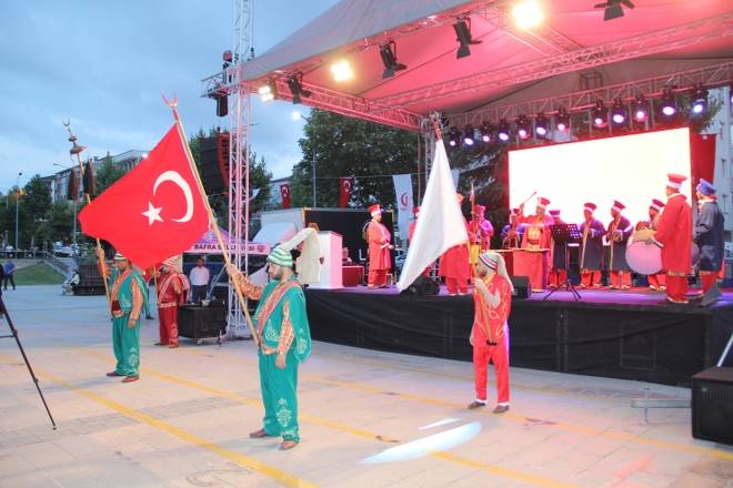 Bafra'da 15 Temmuz Kutlandı 33